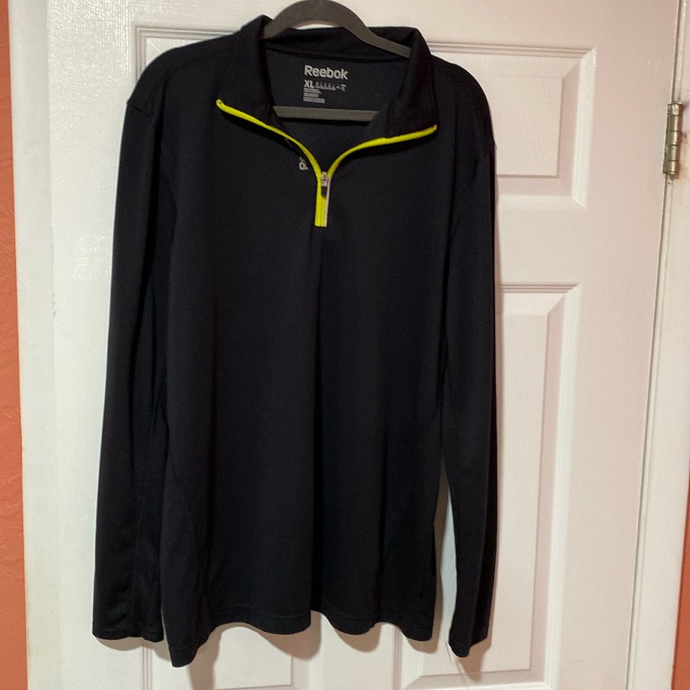 Reebok mens pullover XL navy with zipper.